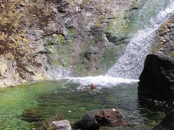 2004-07-03-カムイワッカ湯の滝の観光客