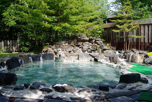 2008-07-06-湯の閣　別館池田屋の露天風呂
