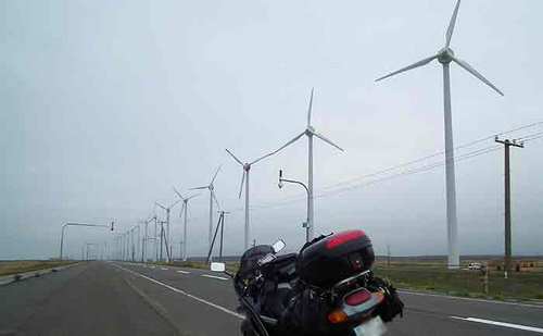2011-06-03-オトンルイ風力発電所の風車