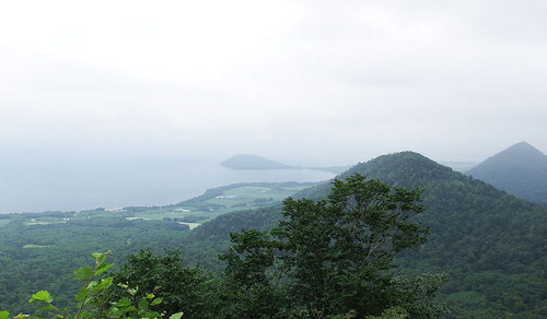 2014-07-19-津別峠の途中から眺める屈斜路湖