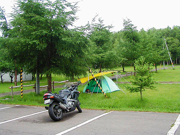 http://lip-hokkaido.com/pocky/p_img/2001/2001-07-06-auto-camp-kusyaro.jpg