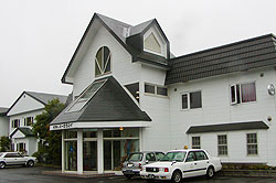 http://lip-hokkaido.com/pocky/p_img/2003/2012-07-14-hotel-parkway.jpg