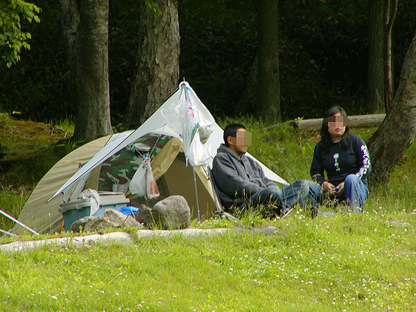http://lip-hokkaido.com/pocky/p_img/2003/2012-07-14-rausu-camp.jpg