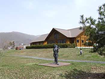 仲洞爺温泉　来夢人の家（キムンドのいえ）