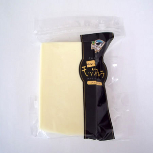 中山農場の四角いモッツァレラ