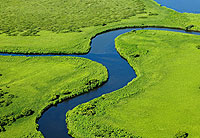 サロベツ原野に流れるサロベツ川