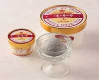 トワ・ベールのアイス ゴマ